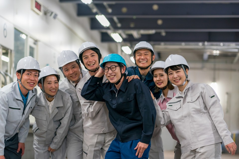 社員が笑顔で毎日を過ごせるような社内環境